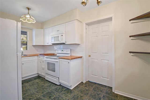 1064 HIBISCUS STREET, St Augustine, FL 32084