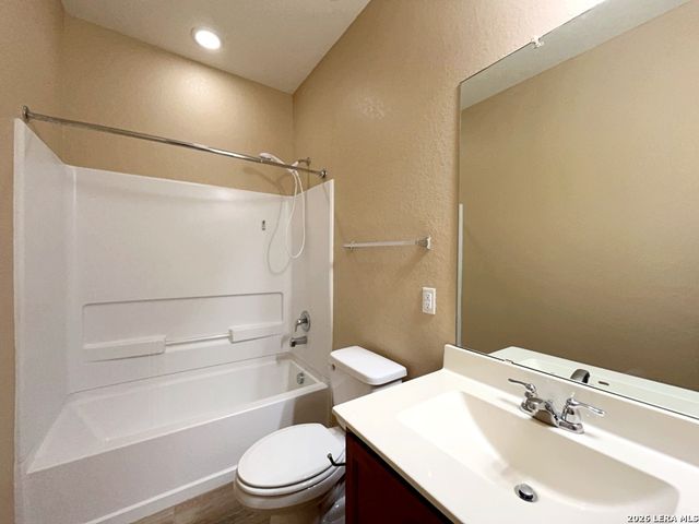 205 Landmark Park, Cibolo, TX 78108