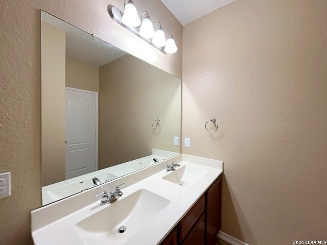 205 Landmark Park, Cibolo, TX 78108