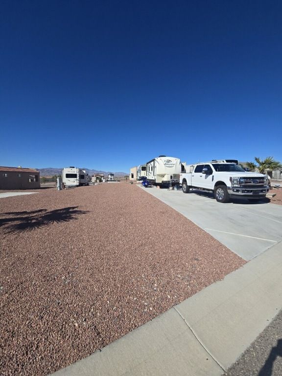 2345 Alamogordo Lane, Bullhead City, AZ 86442