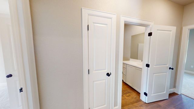 58 Lantana Court, Lake Jackson, TX 77566