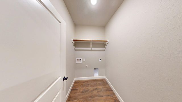 58 Lantana Court, Lake Jackson, TX 77566