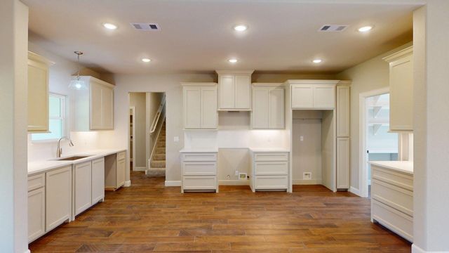 58 Lantana Court, Lake Jackson, TX 77566