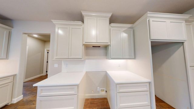 58 Lantana Court, Lake Jackson, TX 77566