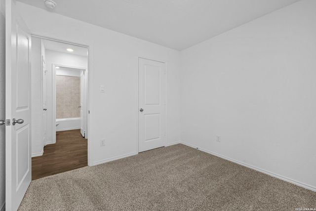 12552 Spoor Vly, Converse, TX 78109