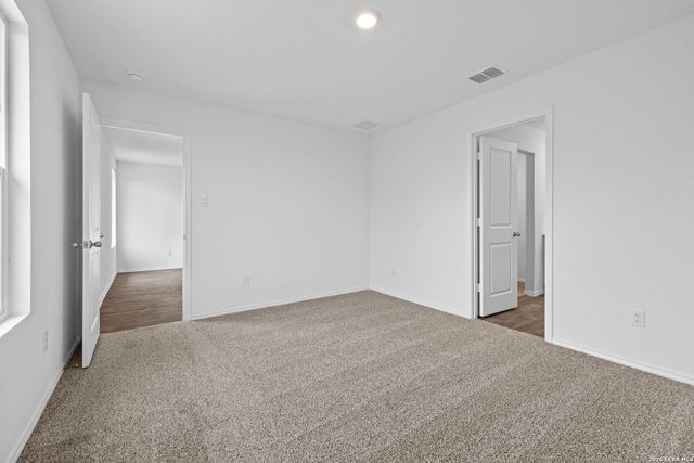 12552 Spoor Vly, Converse, TX 78109