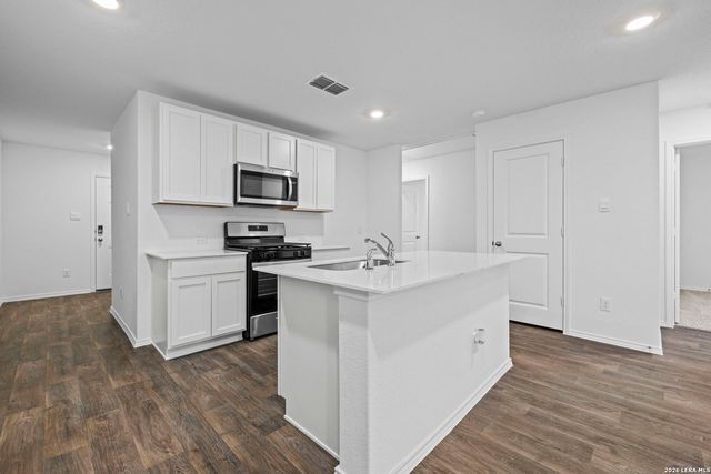 12552 Spoor Vly, Converse, TX 78109