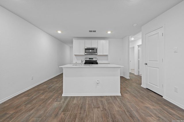 12552 Spoor Vly, Converse, TX 78109