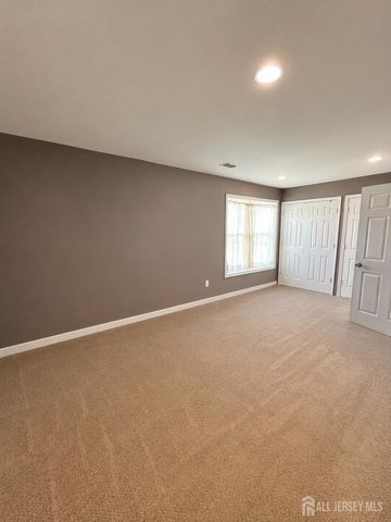 47 Leber Street, Carteret, NJ 07008
