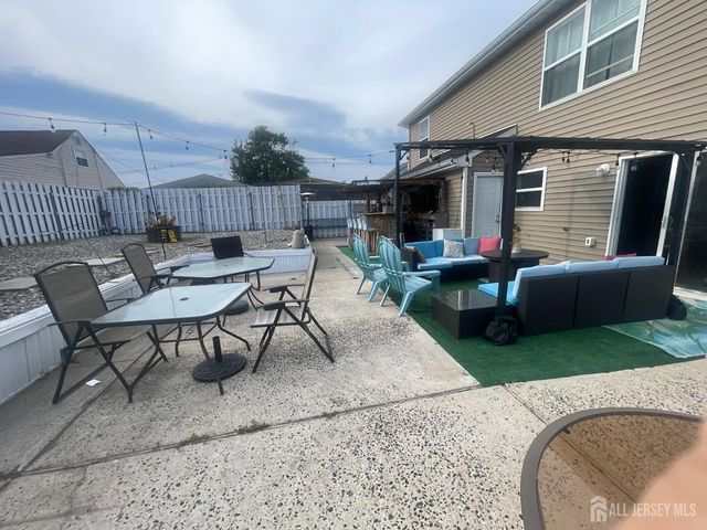 47 Leber Street, Carteret, NJ 07008