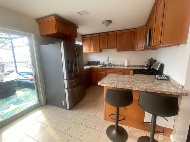 47 Leber Street, Carteret, NJ 07008