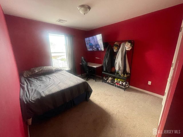 47 Leber Street, Carteret, NJ 07008