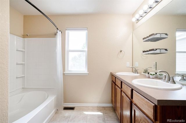23872 E Alabama Drive, Aurora, CO 80018
