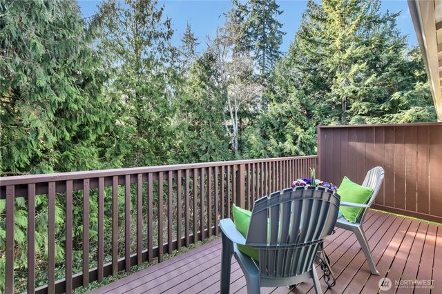 2025 NW Mulholland Boulevard, Poulsbo, WA 98370