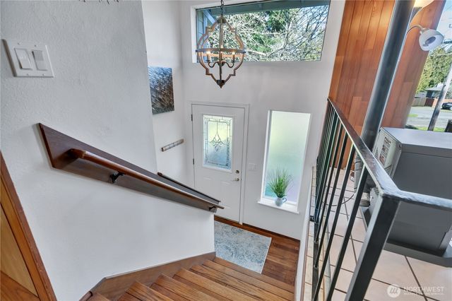 2025 NW Mulholland Boulevard, Poulsbo, WA 98370