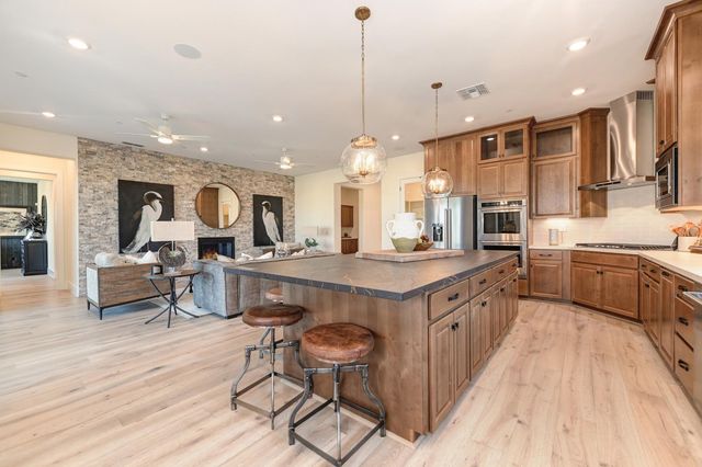 2025 Arbor Ridge Dr, Roseville, CA 95747