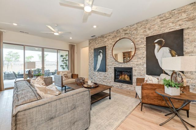 2025 Arbor Ridge Dr, Roseville, CA 95747