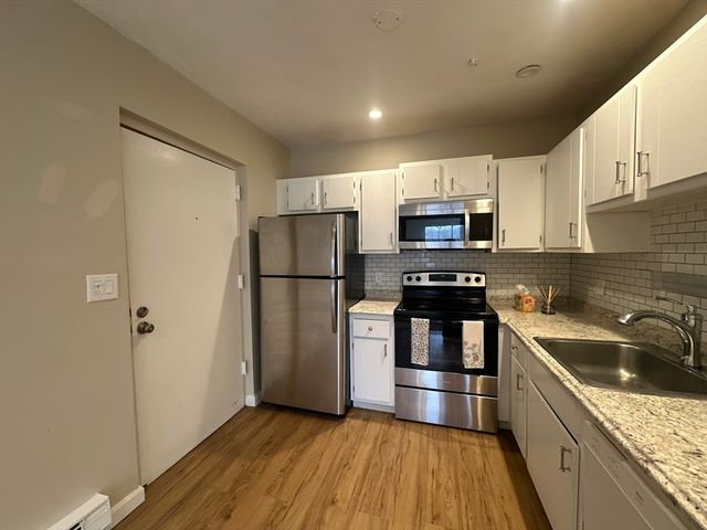 67 Milliken APT 21B, Franklin, MA 02038