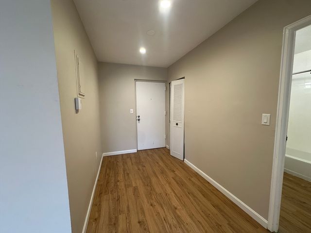 67 Milliken APT 21B, Franklin, MA 02038