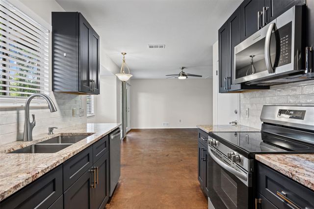 9911 Dorset DR, Austin, TX 78753