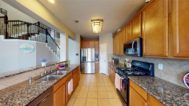 5848 Somerton Drive, Grand Prairie, TX 75052