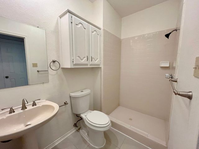 1840 Wind Hill Road, Rockwall, TX 75087