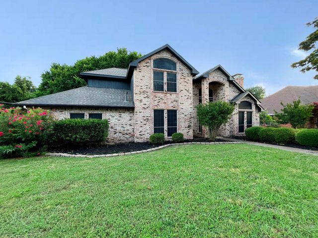 1840 Wind Hill Road, Rockwall, TX 75087