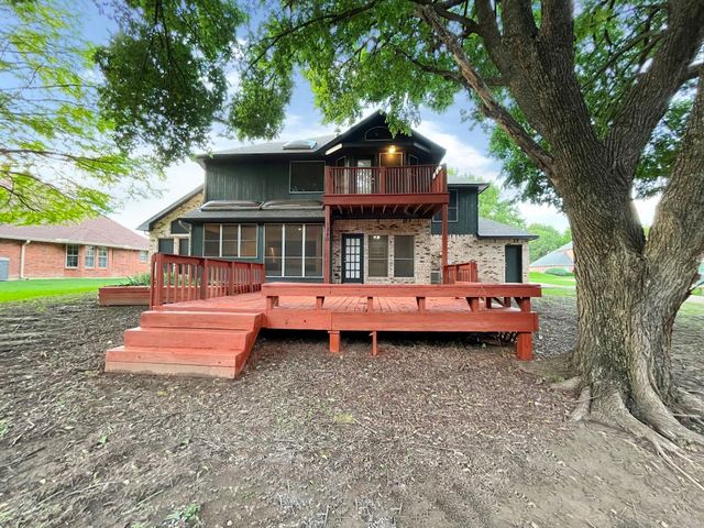 1840 Wind Hill Road, Rockwall, TX 75087