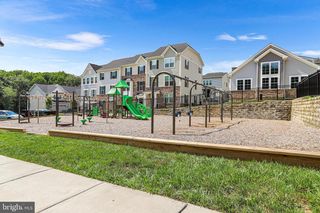 233 W PONDS EDGE DR, Media, PA 19063