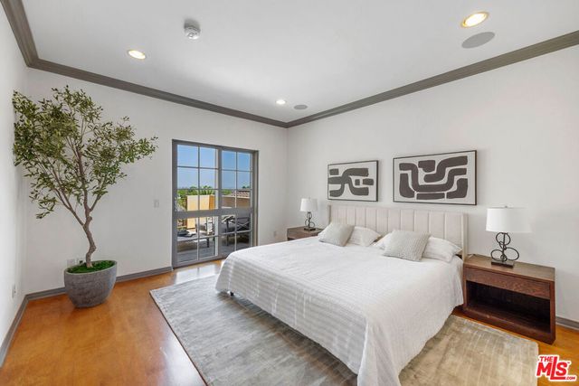 851 N San Vicente Boulevard 304, West Hollywood, CA 90069