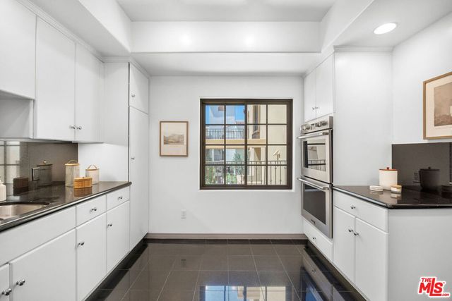 851 N San Vicente Boulevard 304, West Hollywood, CA 90069