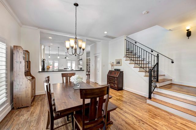 125 E 22nd Street, Houston, TX 77008