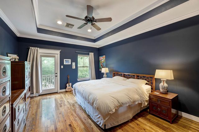 125 E 22nd Street, Houston, TX 77008