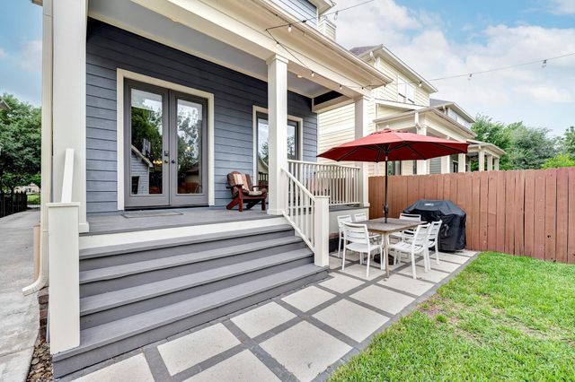 125 E 22nd Street, Houston, TX 77008