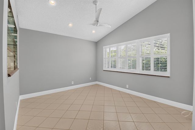 10911 Ladera Lane A, Boca Raton, FL 33498