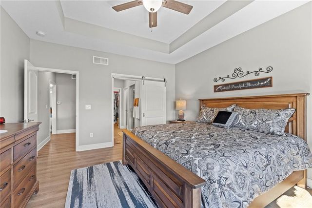 925 N Willow Court, Tonganoxie, KS 66086