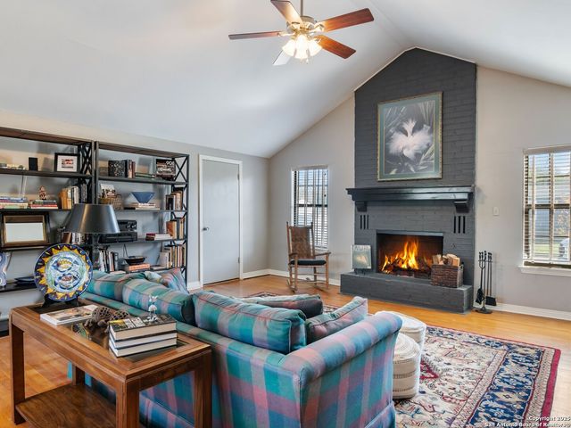 1939 E Lawndale Drive, San Antonio, TX 78209