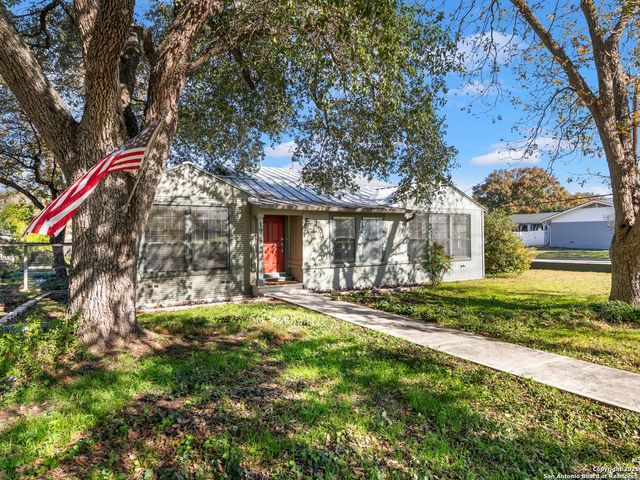1939 E Lawndale Drive, San Antonio, TX 78209
