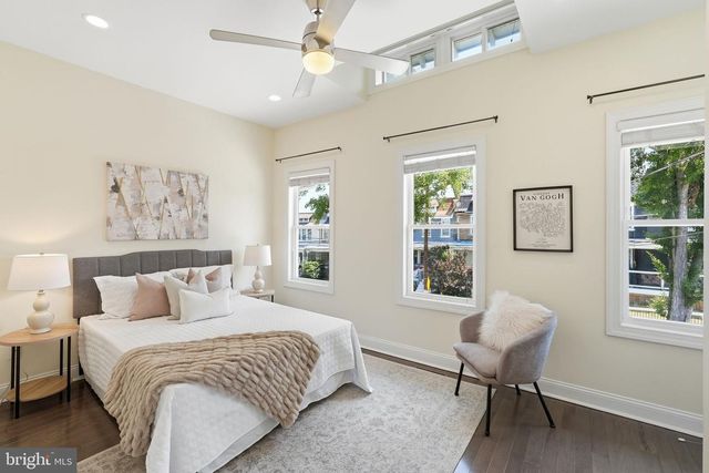 5002 7TH PL NW, Washington, DC 20011