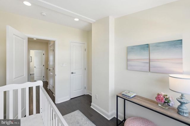 5002 7TH PL NW, Washington, DC 20011
