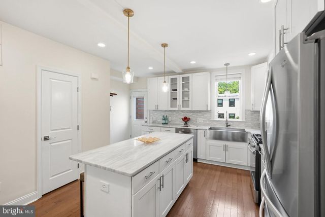 5002 7TH PL NW, Washington, DC 20011