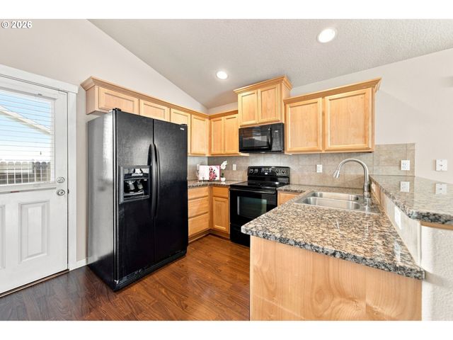 10417 Ne 67TH Ave, Vancouver, WA 98686