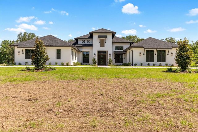 950 SE 80TH STREET, Ocala, FL 34480