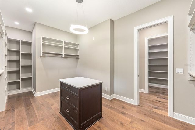 950 SE 80TH STREET, Ocala, FL 34480