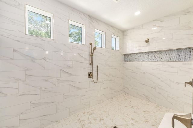 950 SE 80TH STREET, Ocala, FL 34480