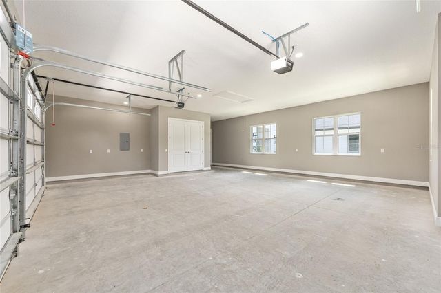 950 SE 80TH STREET, Ocala, FL 34480