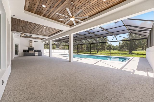 950 SE 80TH STREET, Ocala, FL 34480