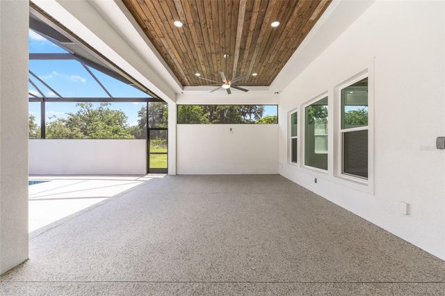 950 SE 80TH STREET, Ocala, FL 34480