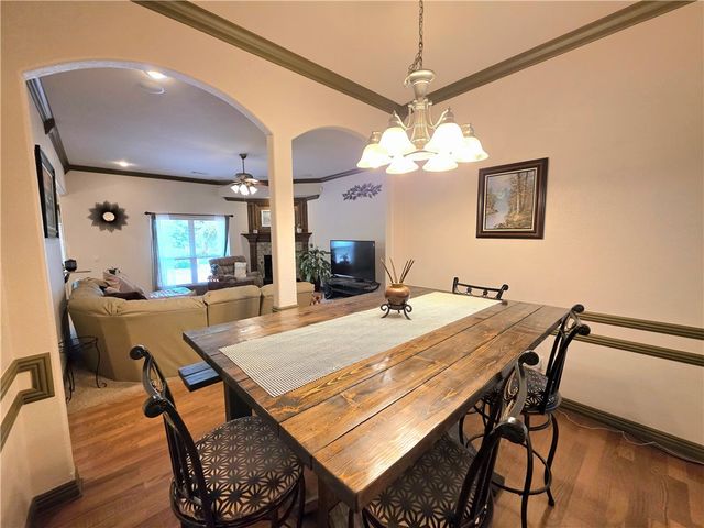 3005 N 15Th Place, Rogers, AR 72756