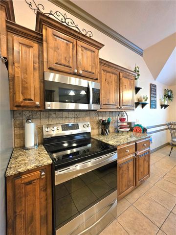 3005 N 15Th Place, Rogers, AR 72756